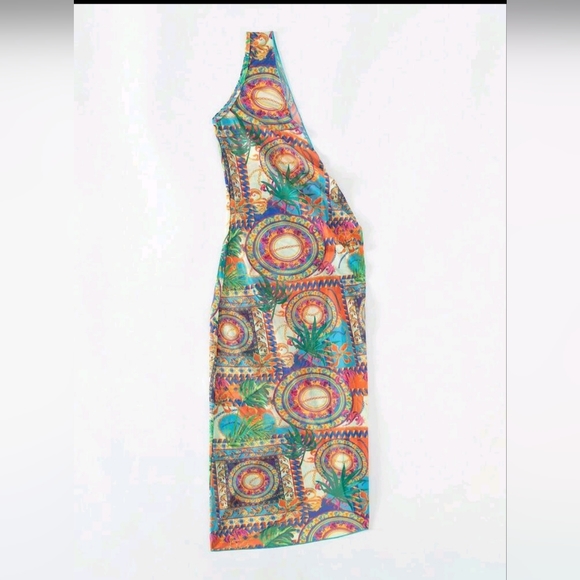 One Shoulder Swimsuit Cover-Up - Picture 2 of 6